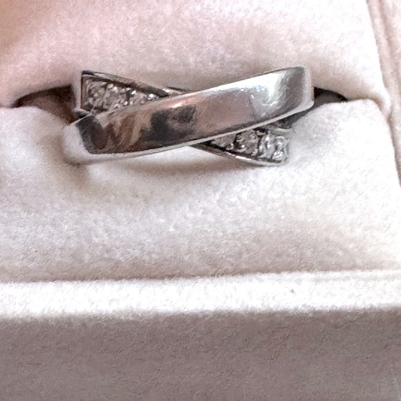 ✨ Vintage .925 Sterling Silver Double Eternity Band and Clear Pave Crystal Ring - Picture 4 of 15